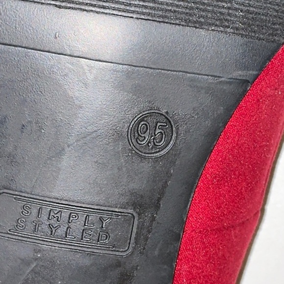 Simply Styled, Red Suede-Like Pumps, 9.5 - Picture 10 of 11